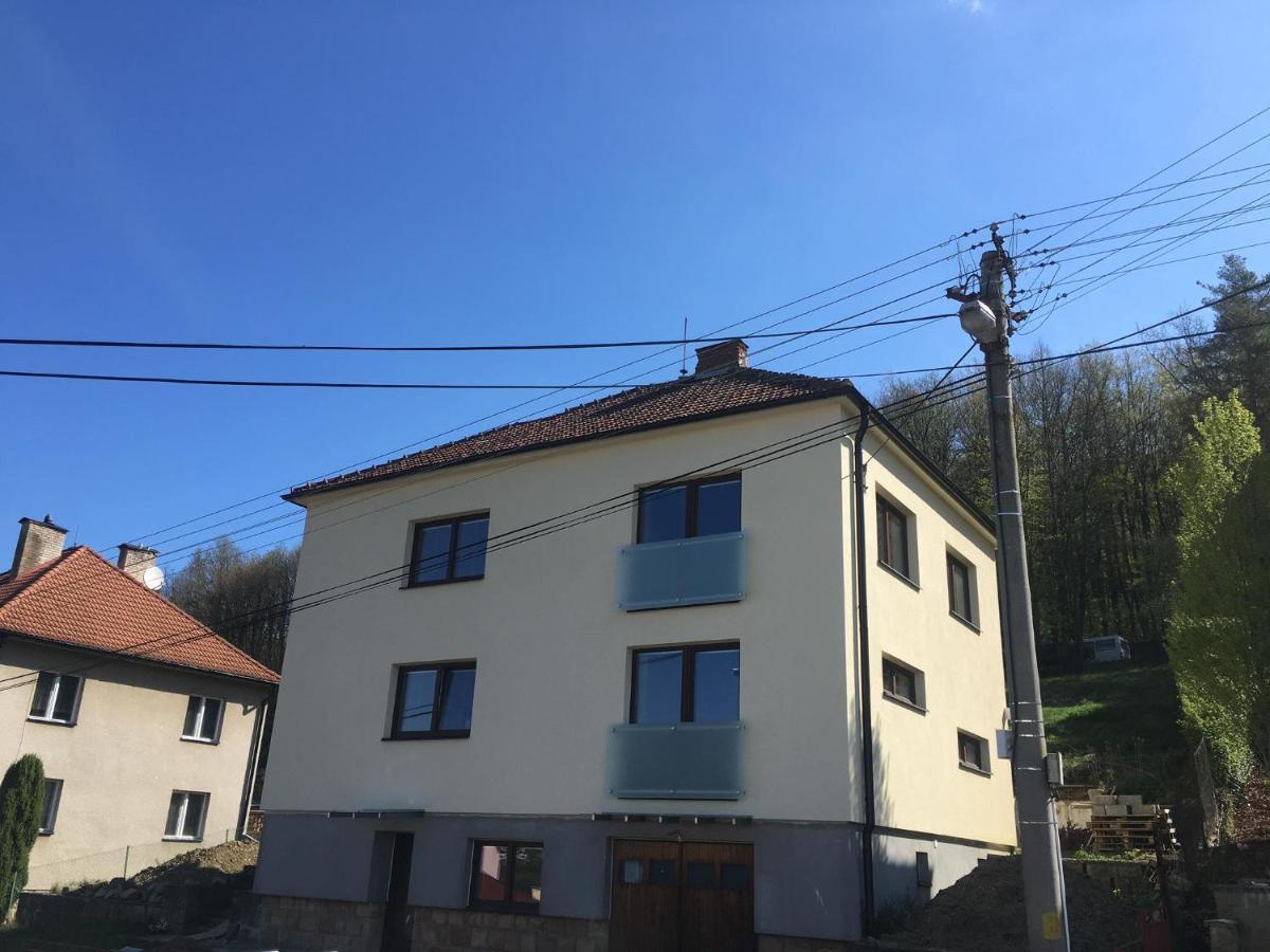 Ubytovani V Soukromi Luzne Luhacovice Exterior photo