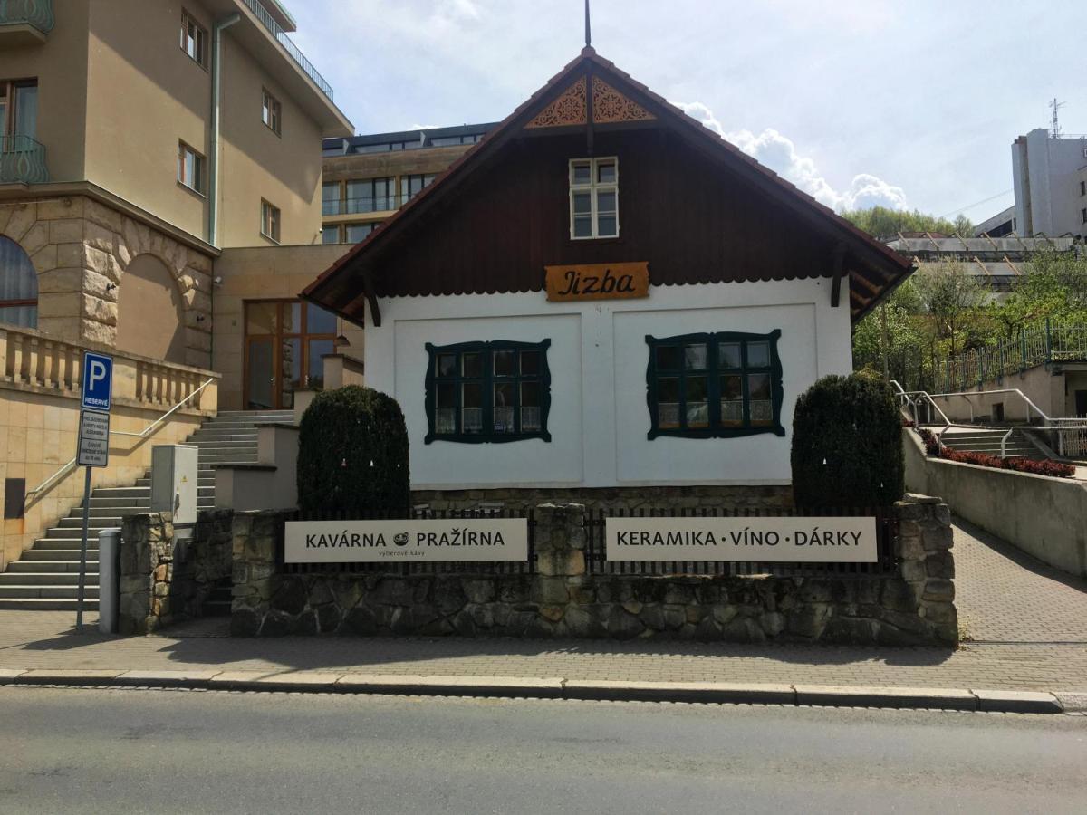 Ubytovani V Soukromi Luzne Luhacovice Exterior photo