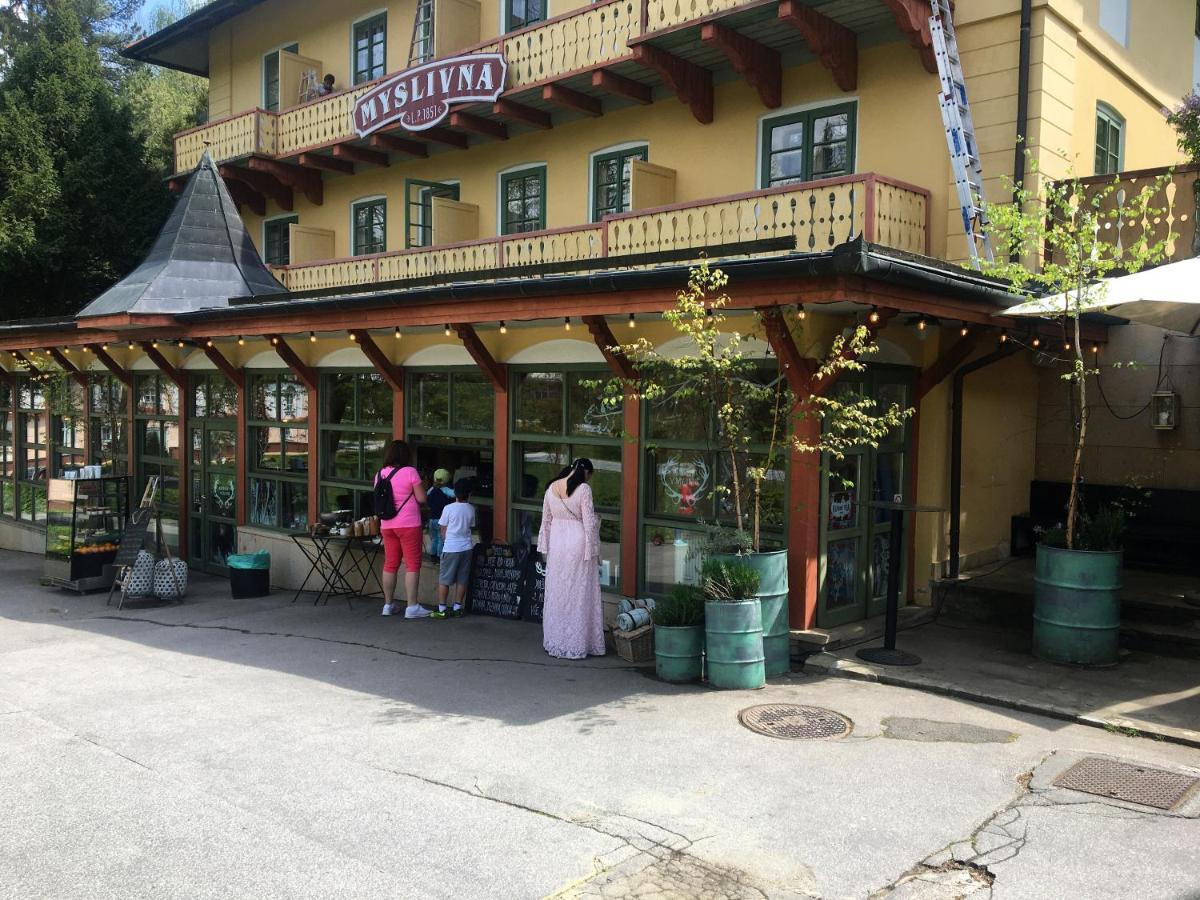 Ubytovani V Soukromi Luzne Luhacovice Exterior photo